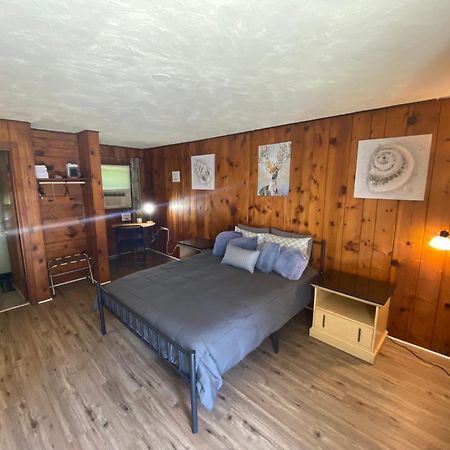 Heart Of The Berkshires Motel Pittsfield Eksteriør bilde