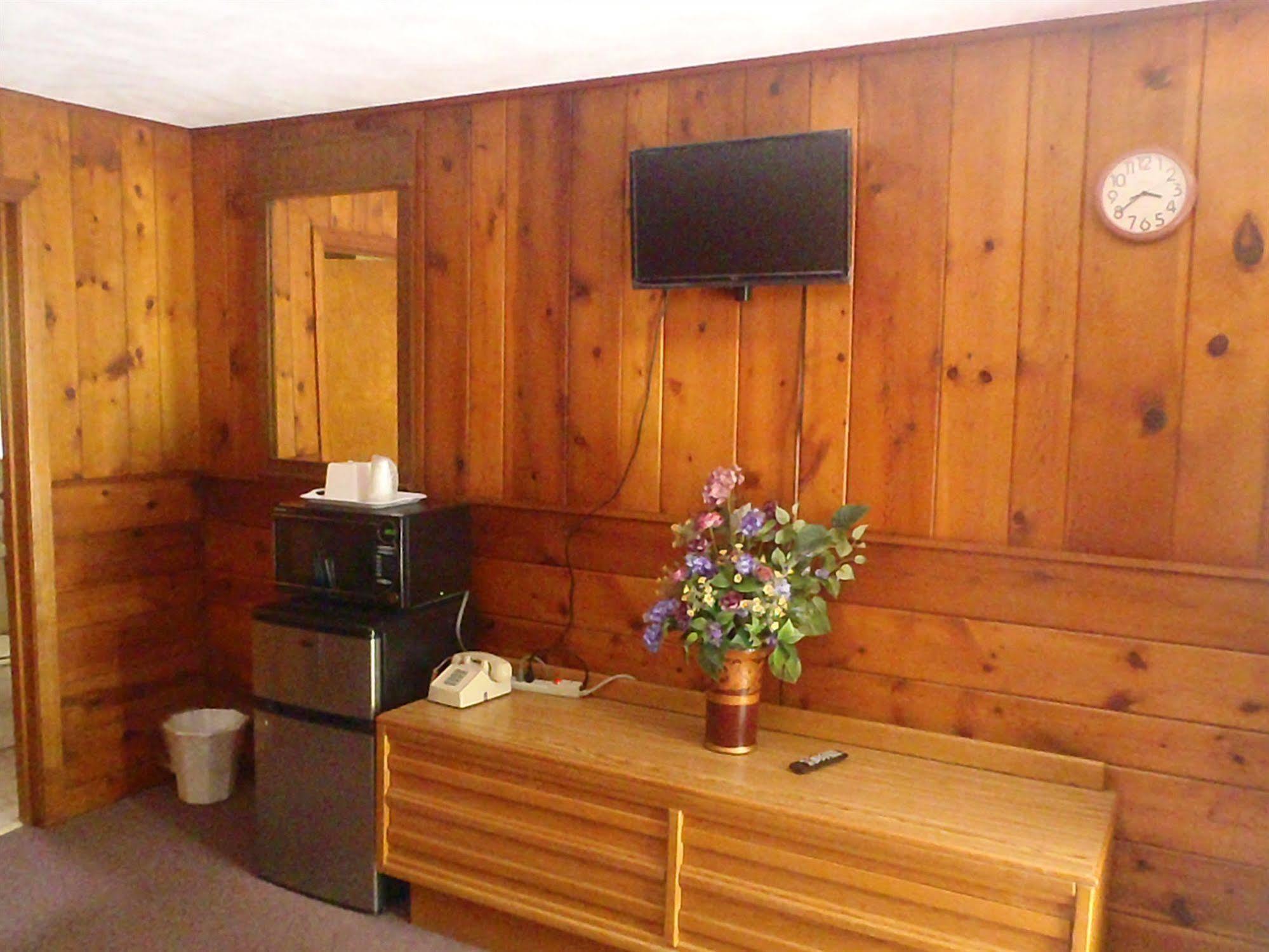 Heart Of The Berkshires Motel Pittsfield Eksteriør bilde