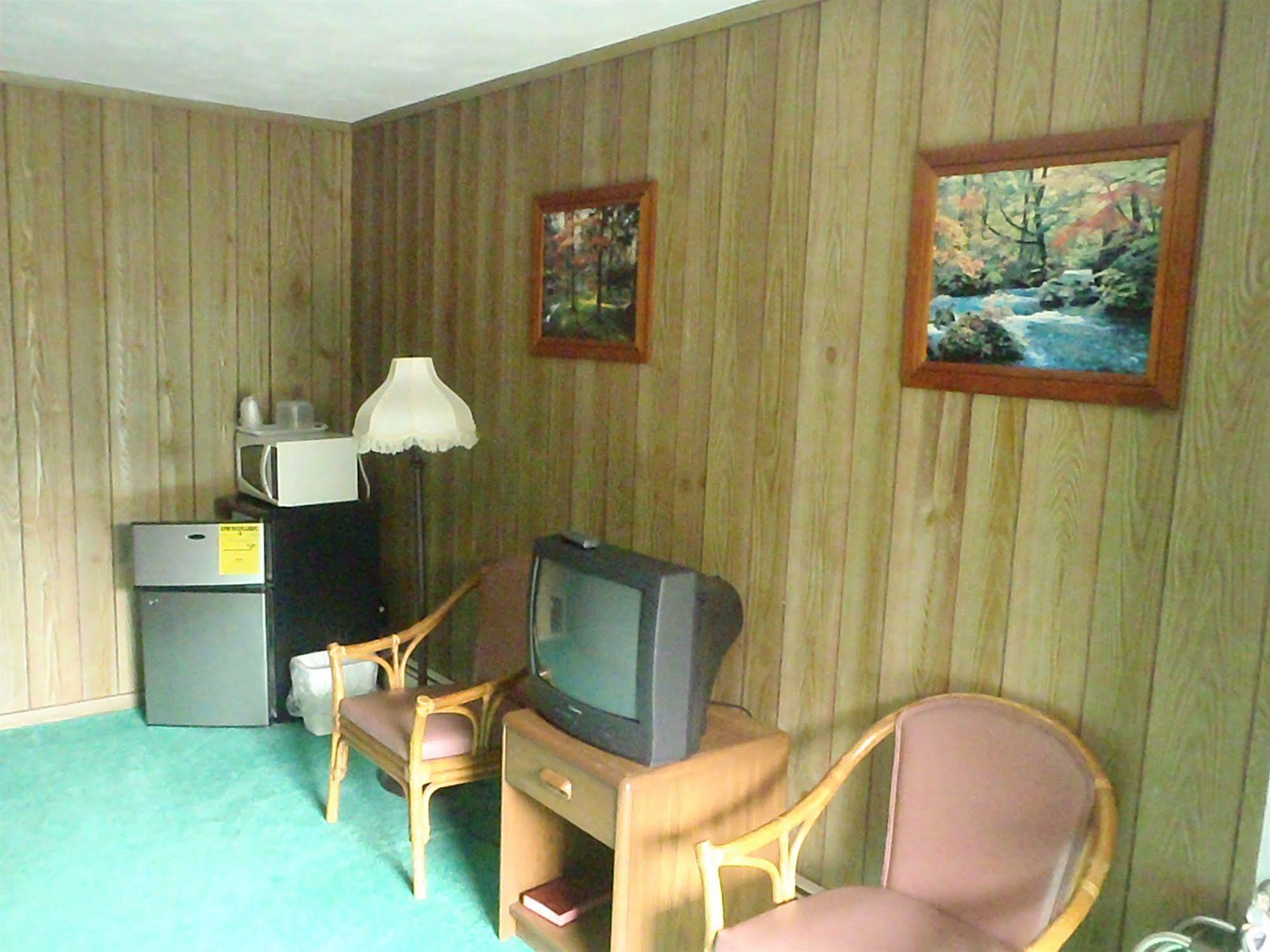 Heart Of The Berkshires Motel Pittsfield Eksteriør bilde