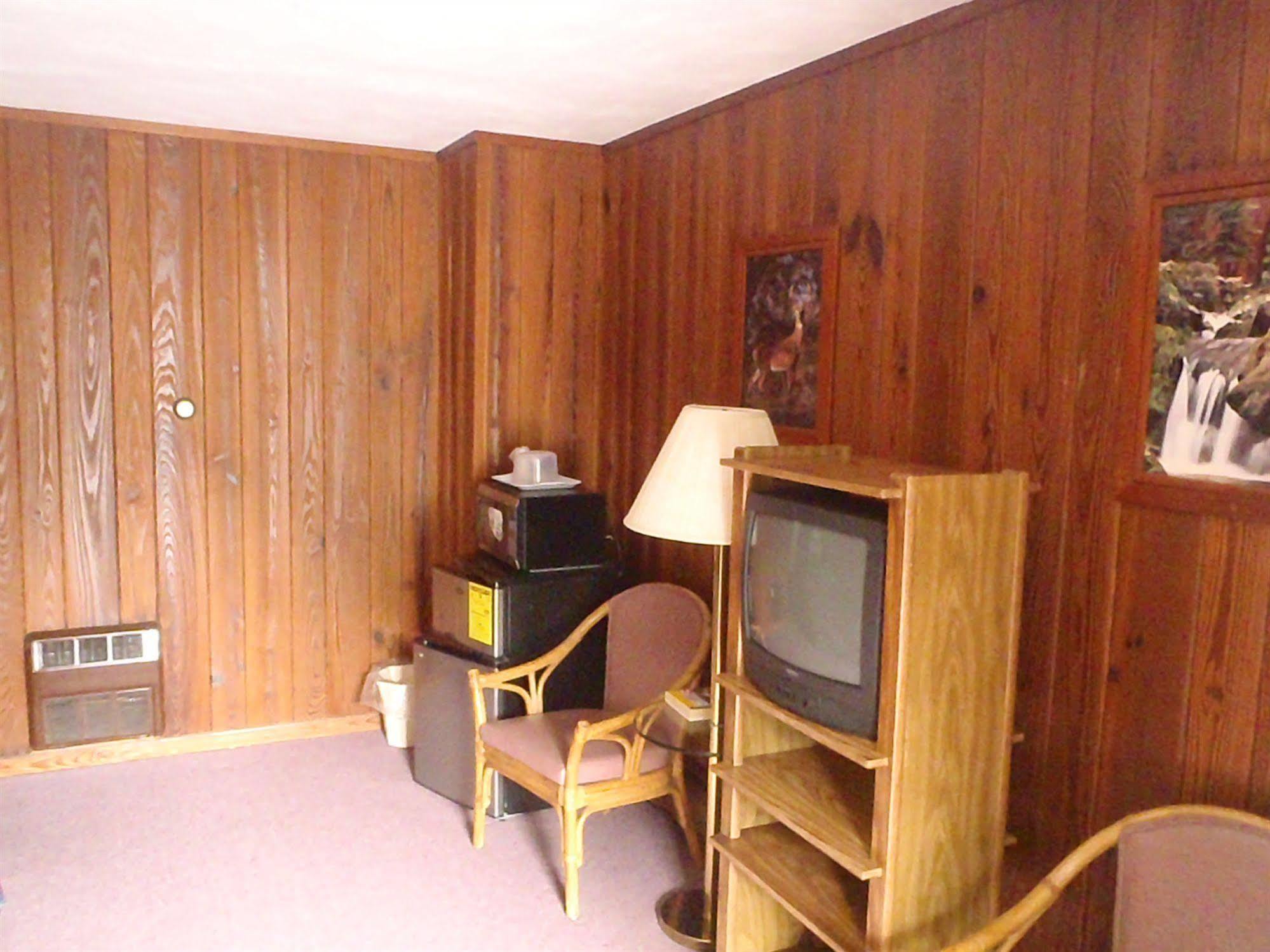 Heart Of The Berkshires Motel Pittsfield Eksteriør bilde